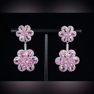 Sparkling pink floral crystal earring